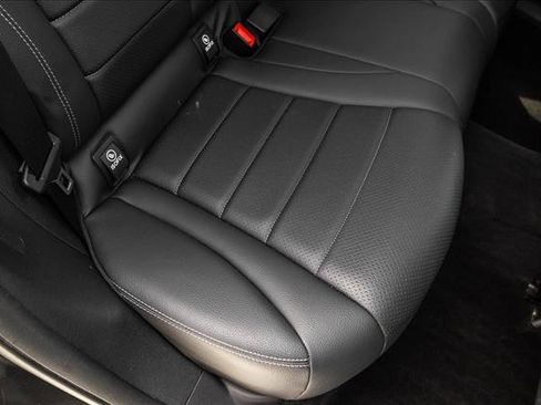 Used 2022 Mercedes-Benz GLC 300 4MATIC image 30