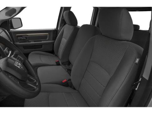 Used 2018 RAM 1500 Classic SLT image 12