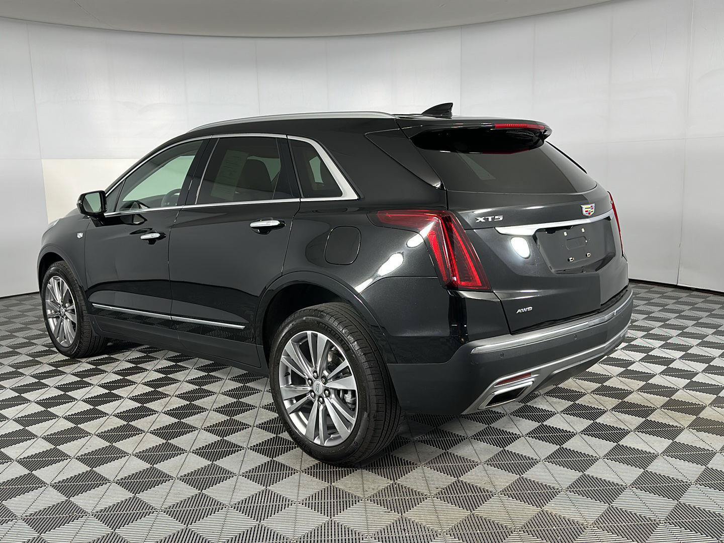 Used 2024 Cadillac XT5 Premium Luxury AWD/4WD image 21