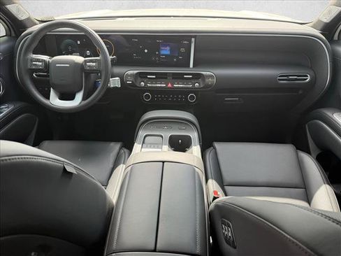 New 2026 Hyundai Palisade Calligraphy FWD image 11