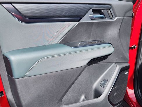 New 2026 GMC Acadia AT4 w/ Luxury Package image 12