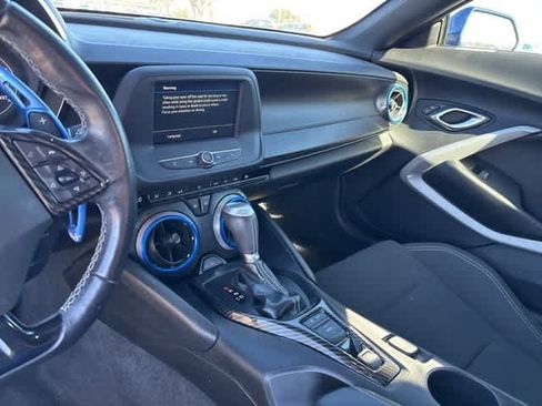 Used 2019 Chevrolet Camaro LT w/ RS Package image 18