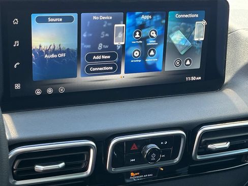New 2027 Nissan Sentra S w/ Floor Mat Package FWD image 24
