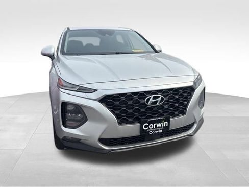 Used 2019 Hyundai Santa Fe SEL image 3