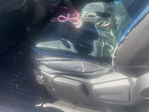 Used 2019 Ford Ranger XL w/ Equipment Group 101A Mid image 13