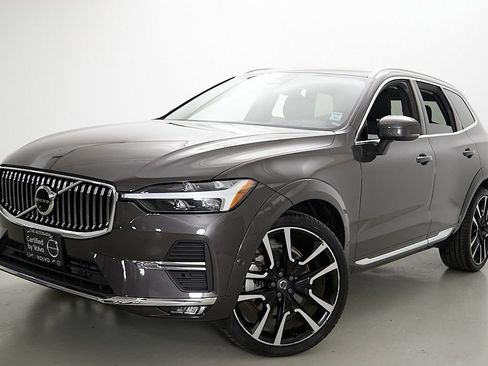 Certified 2023 Volvo XC60 B6 Ultimate AWD/4WD image 2