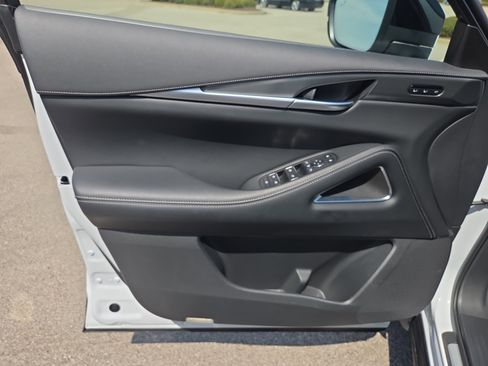 Used 2026 INFINITI QX60 Luxe w/ Family Package FWD image 6