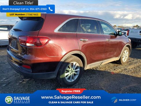 Used 2019 Kia Sorento FWD V6 image 4