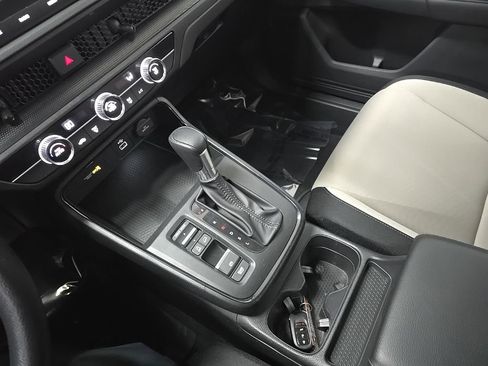 Used 2023 Honda CR-V LX image 26