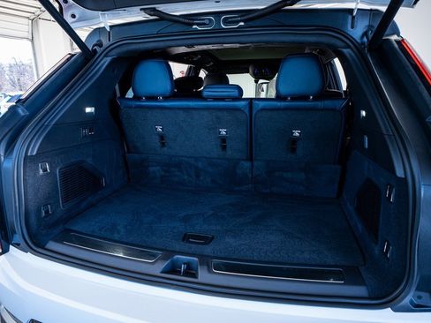 Used 2025 Cadillac Escalade IQ Luxury 2 image 68