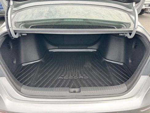 Used 2024 Honda Accord Touring image 10