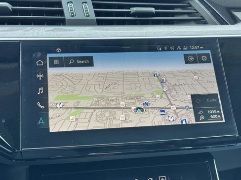 Used 2021 Audi e-tron Premium w/ Convenience Plus Package image 17