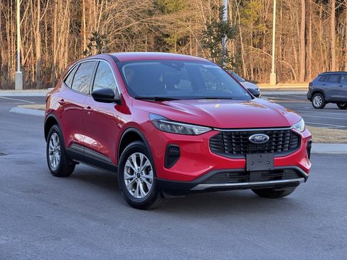 Used 2024 Ford Escape Active w/ Tech Pack #1 image 1