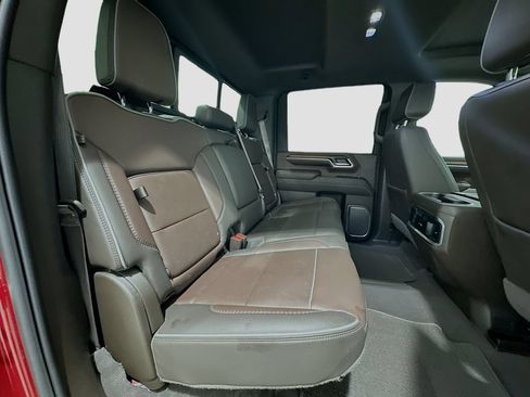 Certified 2024 GMC Sierra 2500 Denali w/ Denali Reserve Package AWD/4WD image 28
