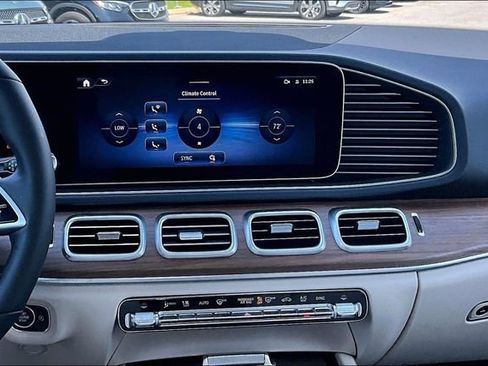 New 2026 Mercedes-Benz GLE 450 4MATIC image 6