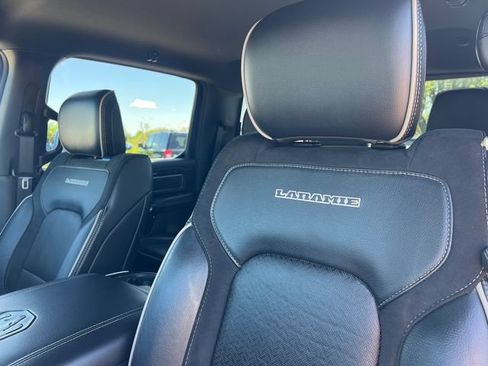 Used 2021 RAM 1500 Laramie w/ Sport Appearance Package AWD/4WD image 16