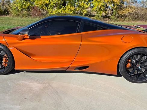 Used 2018 McLaren 720S image 5