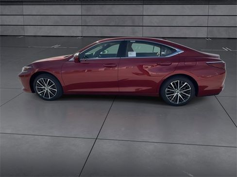 New 2025 Lexus ES 350 w/ Premium Package image 5
