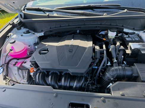 New 2026 Hyundai Tucson Limited FWD image 23