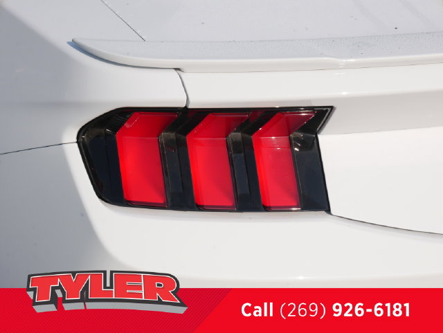 Used 2025 Ford Mustang GT Premium w/ California Special Package RWD image 12