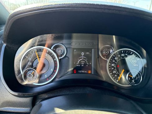 Used 2021 RAM 2500 Big Horn image 16