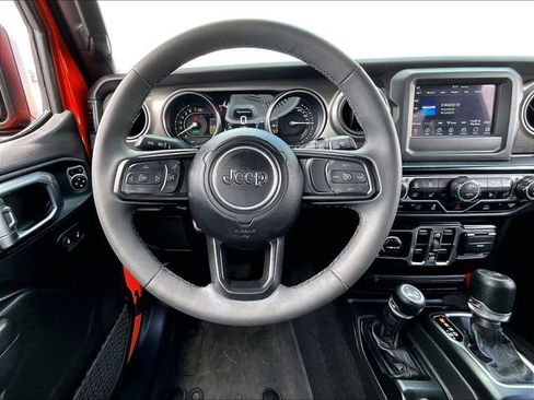 Used 2023 Jeep Wrangler Unlimited w/ Cold Weather Group AWD/4WD image 17