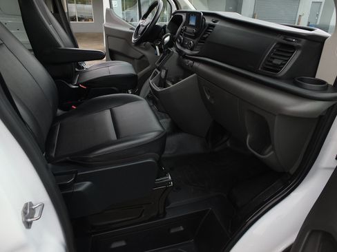 Used 2023 Ford Transit 250 Low Roof RWD image 12