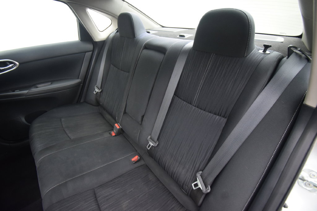 Used 2018 Nissan Sentra SV w/ Premium Package (P01) FWD image 19