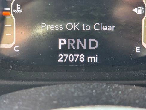 Used 2022 Jeep Wrangler Unlimited Sahara w/ LED Lighting Group image 23