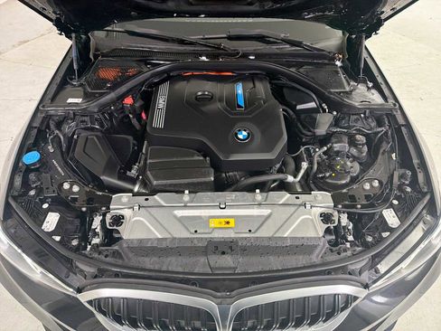 Used 2023 BMW 330e w/ Premium Package image 18