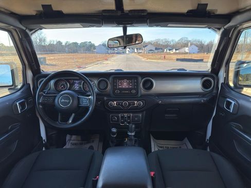 Used 2020 Jeep Gladiator Sport w/ Quick Order Package 24S image 24