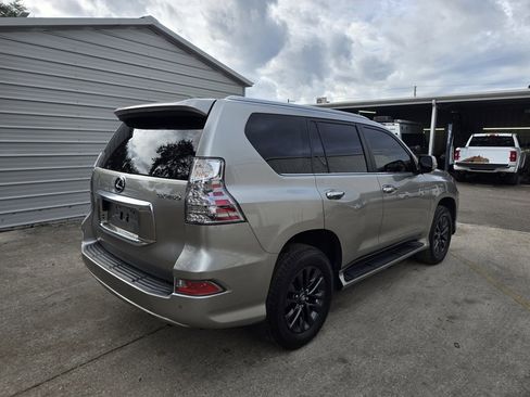 Used 2020 Lexus GX 460 Premium image 6
