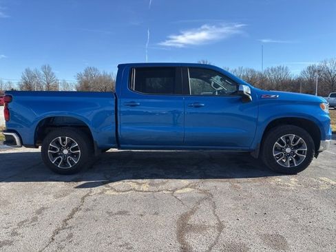 Used 2022 Chevrolet Silverado 1500 LT w/ Z71 Off-Road Package image 8