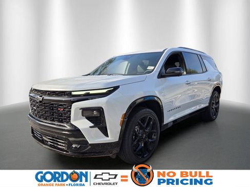 New 2026 Chevrolet Traverse RS w/ LPO, Floor Liner Package FWD image 1