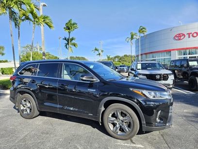 Used 2018 Toyota Highlander Limited Platinum