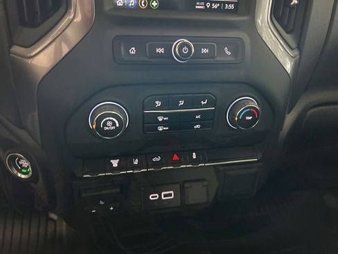 Used 2025 Chevrolet Silverado 3500 W/T image 46