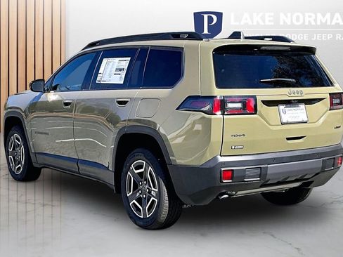 New 2026 Jeep Cherokee Laredo image 7