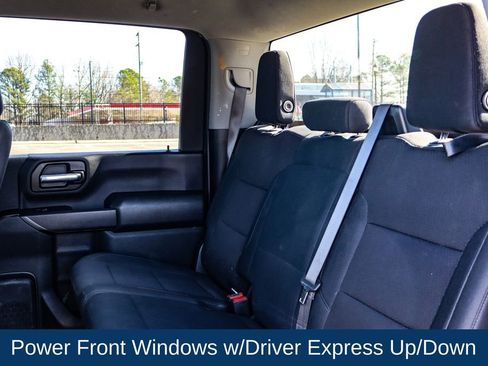 Used 2024 Chevrolet Silverado 2500 Custom image 12