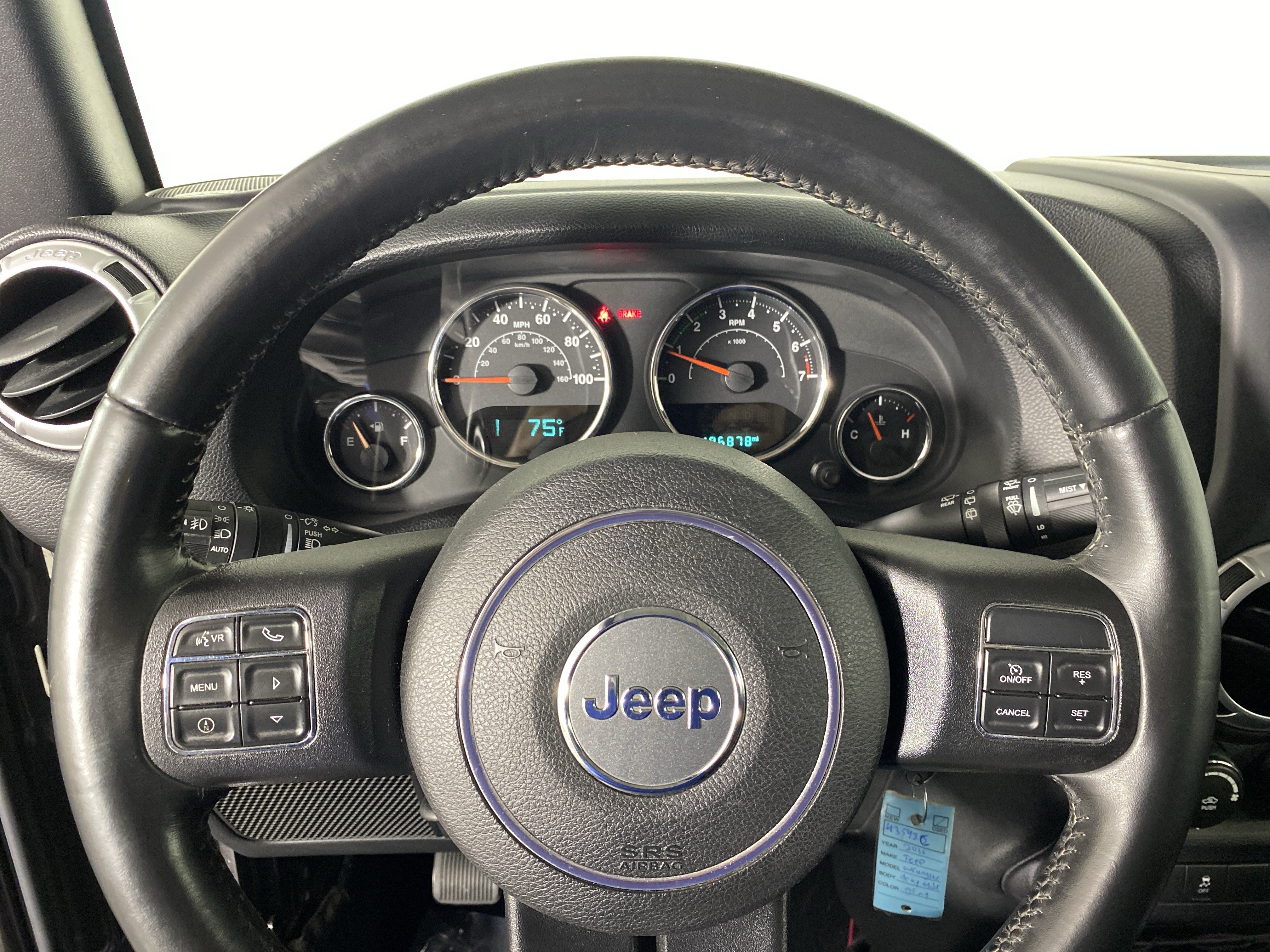 Used 2016 Jeep Wrangler Rubicon w/ Dual Top Group AWD/4WD image 17