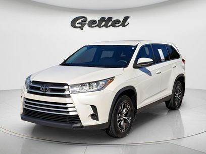 Certified 2019 Toyota Highlander LE