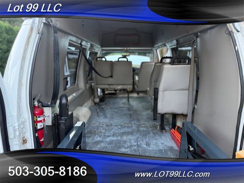 Used 2000 Ford E-350 and Econoline 350 Extended Super Duty image 58