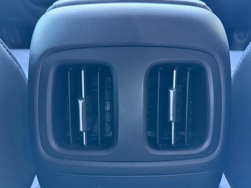 Certified 2024 Hyundai Tucson Limited image 31