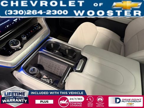 Used 2025 Ford Expedition Platinum w/ Driver's Package image 14