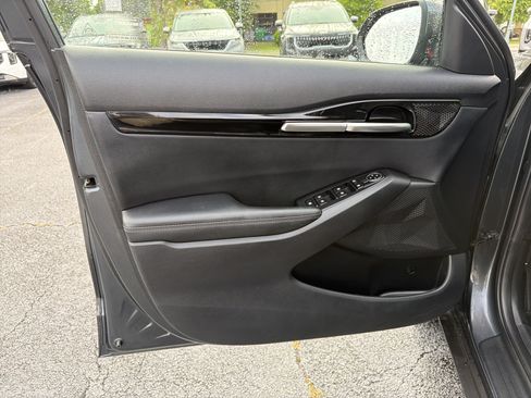 Used 2024 Kia Seltos EX FWD image 8