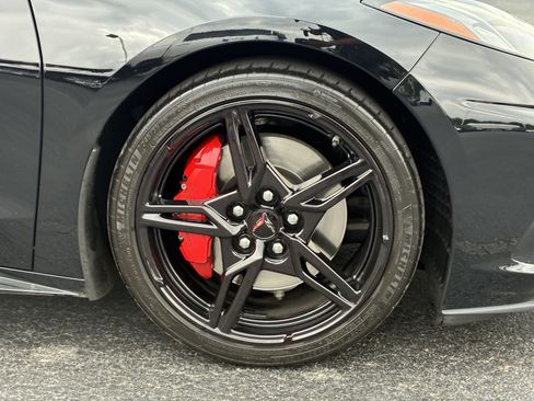 Used 2023 Chevrolet Corvette Stingray Preferred Cpe w/ Z51 Performance Package RWD image 7