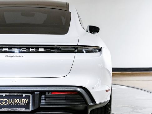 Used 2023 Porsche Taycan image 48