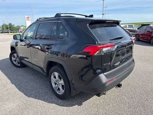 Used 2025 Toyota RAV4 XLE w/ Convenience Package AWD/4WD image 3