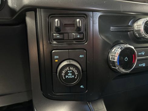 Used 2024 Ford F150 XLT w/ FX4 Off-Road Package image 38