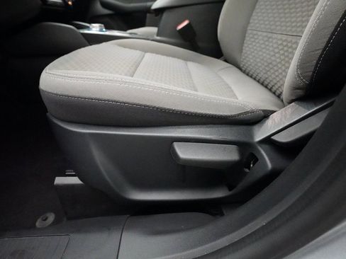 Used 2022 Ford Escape SE w/ Cold Weather Package image 28