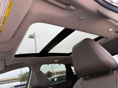 Used 2025 Nissan Murano Platinum w/ Cargo Package image 31